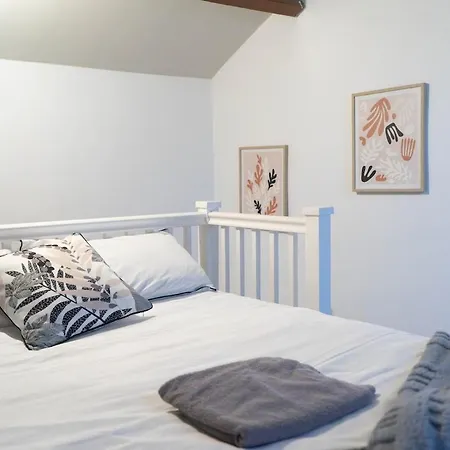 Saint Nico Carlisle (Cumbria)